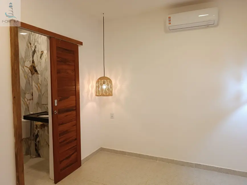 Foto 5 de Casa com 3 quartos à venda em Fortim - CE