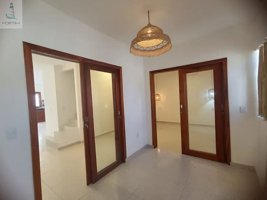Foto 3 de Casa com 3 quartos à venda em Fortim - CE