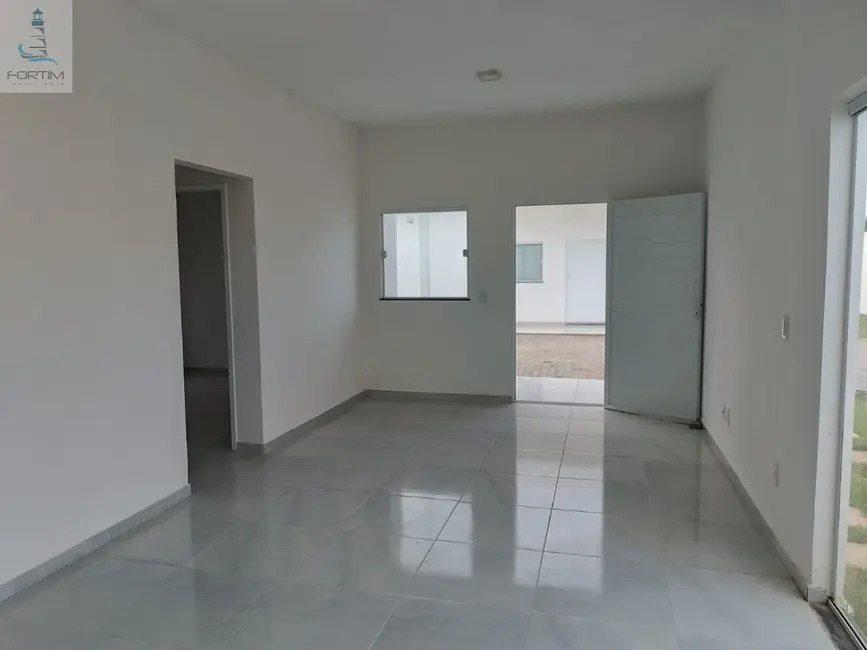 Foto 9 de Casa com 2 quartos à venda, 692m2 em Aracati - CE