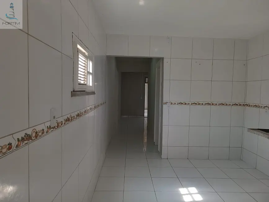 Foto 8 de Casa com 2 quartos à venda, 186m2 em Centro, Fortim - CE