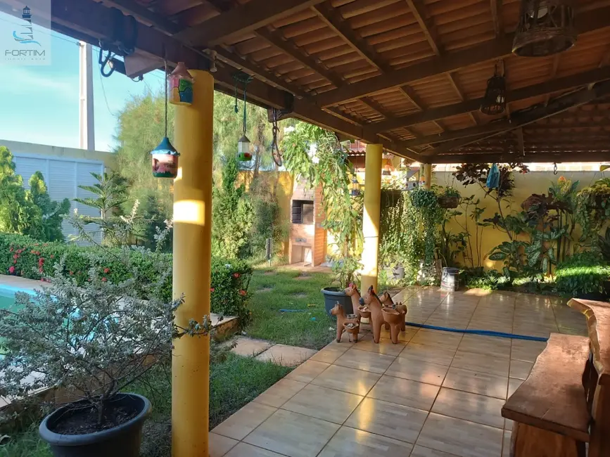 Foto 7 de Casa com 2 quartos à venda, 70m2 em Centro, Fortim - CE