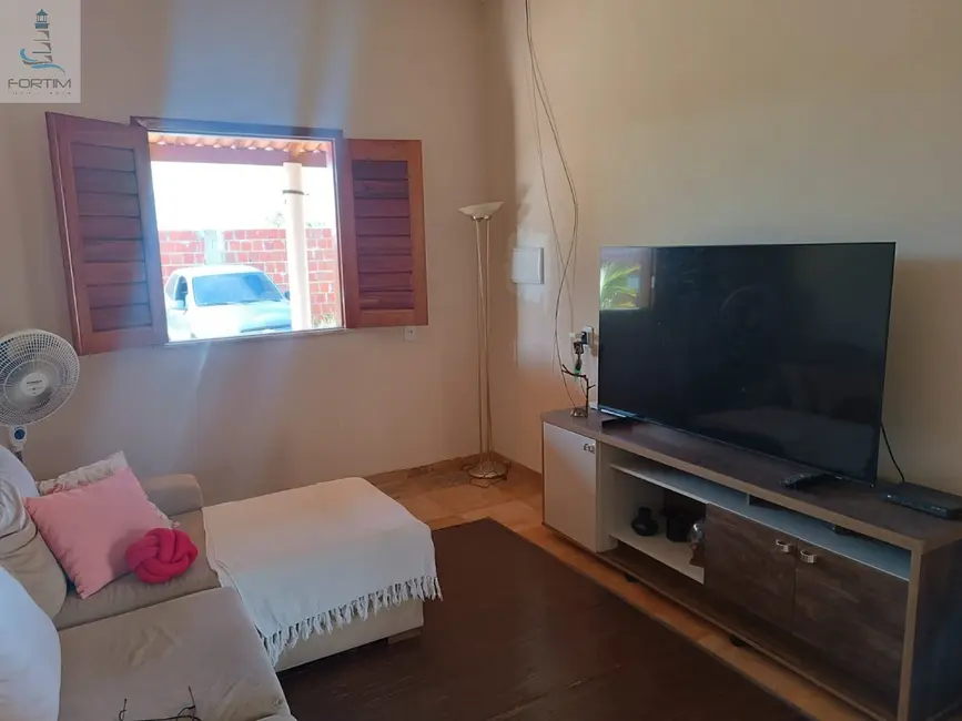 Casa com 2 quartos à venda, 753m2 em Centro, Fortim - CE - imagem 8 Foto 8 de Casa com 2 quartos à venda, 753m2 em Centro, Fortim - CE