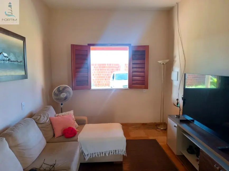 Casa com 2 quartos à venda, 753m2 em Centro, Fortim - CE - imagem 9 Foto 9 de Casa com 2 quartos à venda, 753m2 em Centro, Fortim - CE