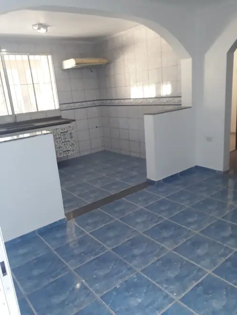 Foto 2 de Casa com 2 quartos para alugar, 120m2 em Nakamura Park, Cotia - SP