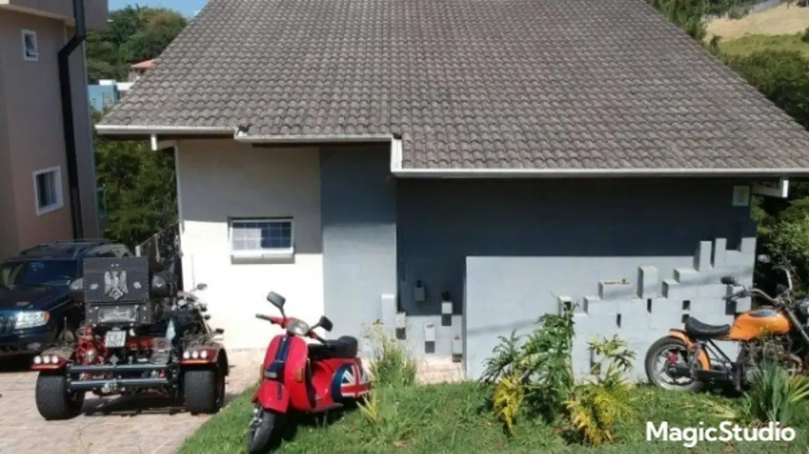 Foto 1 de Casa com 3 quartos à venda em Jardim Caiapiá, Cotia - SP