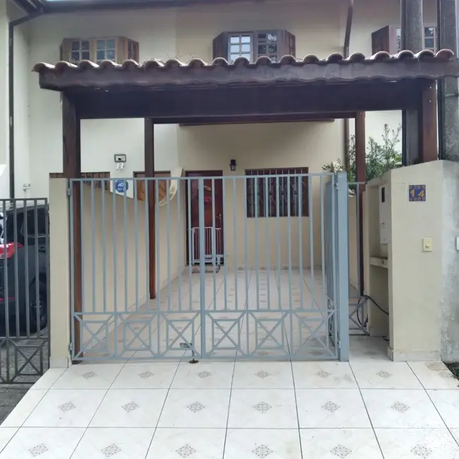 Foto 1 de Casa com 3 quartos à venda, 88m2 em Chácara Canta Galo, Cotia - SP