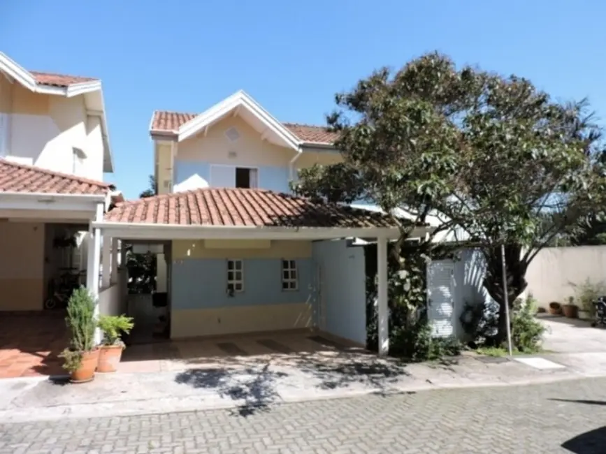 Foto 1 de Casa com 3 quartos à venda, 211m2 em Chácara Pavoeiro, Cotia - SP