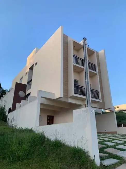 Foto 2 de Casa com 2 quartos à venda, 140m2 em Sítio Boa Vista, Cotia - SP