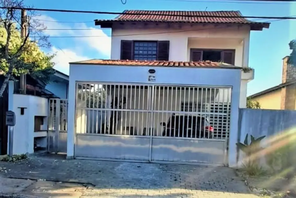 Foto 1 de Casa com 4 quartos à venda, 250m2 em Jardim da Glória, Cotia - SP