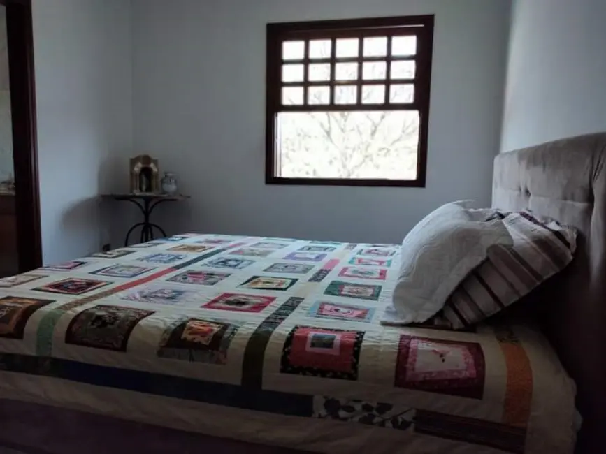 Foto 2 de Casa com 4 quartos à venda, 250m2 em Jardim da Glória, Cotia - SP