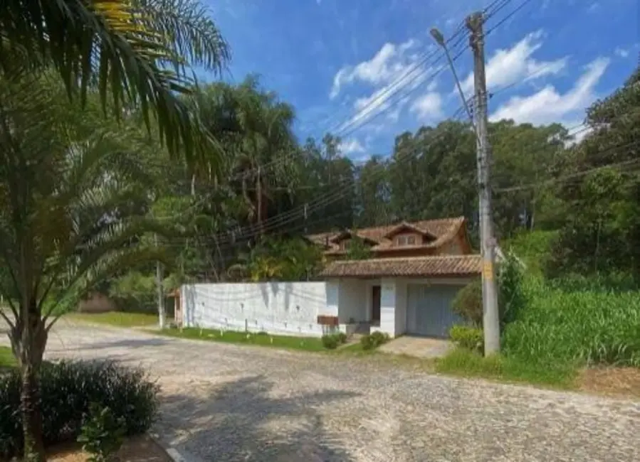 Foto 2 de Casa com 3 quartos à venda, 210m2 em Jardim Rio das Pedras, Cotia - SP