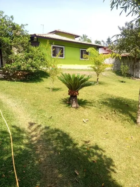 Foto 1 de Chácara com 3 quartos à venda, 150m2 em Recreio Topázio (Caucaia do Alto), Cotia - SP