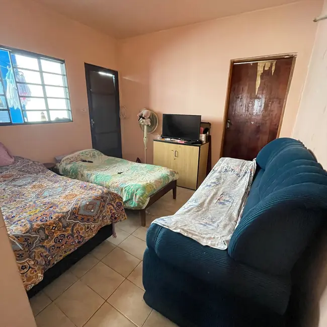 Foto 2 de Casa com 1 quarto à venda, 45m2 em Jardim São Luiz (Caucaia do Alto), Cotia - SP