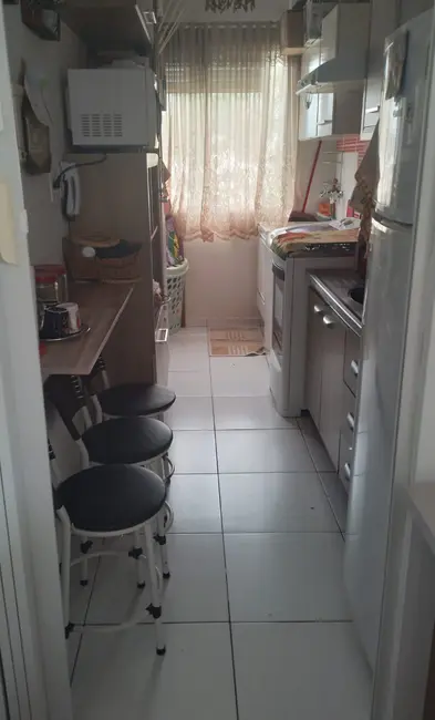 Foto 4 de Apartamento com 2 quartos para alugar, 50m2 em Jardim Ísis, Cotia - SP