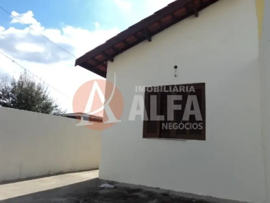 Foto 2 de Casa com 2 quartos para alugar, 120m2 em Jardim Nova Coimbra, Cotia - SP