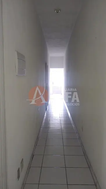 Foto 4 de Casa com 2 quartos para alugar, 90m2 em Jardim Rosalina, Cotia - SP