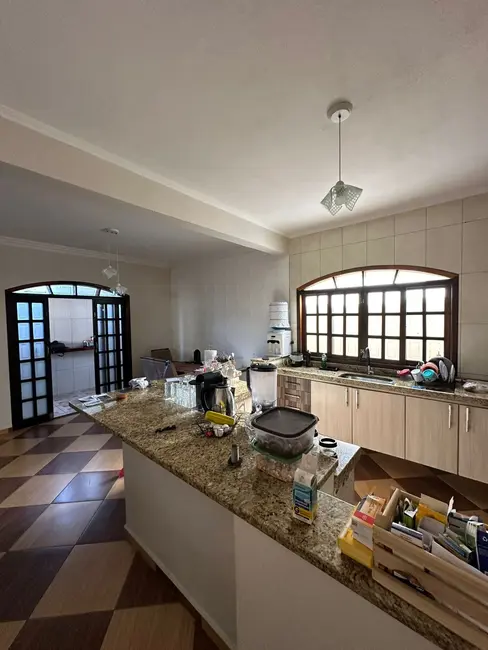 Foto 9 de Casa com 5 quartos para alugar, 167m2 em Jardim Sabiá, Cotia - SP