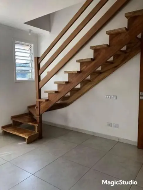 Foto 3 de Casa de Condomínio com 2 quartos para alugar, 90m2 em Jardim Rio das Pedras, Cotia - SP