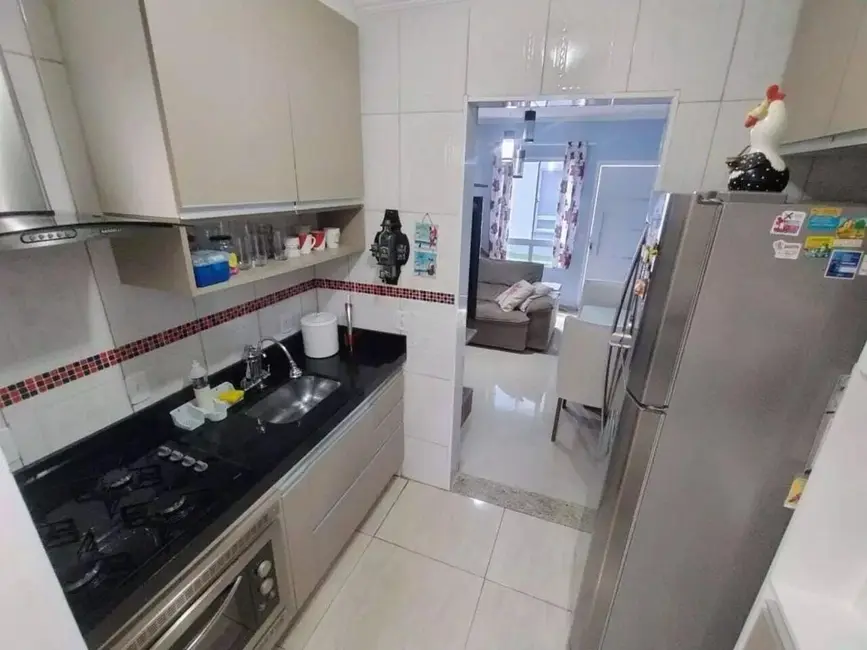 Foto 3 de Casa com 2 quartos à venda, 60m2 em Água Espraiada (Caucaia do Alto), Cotia - SP