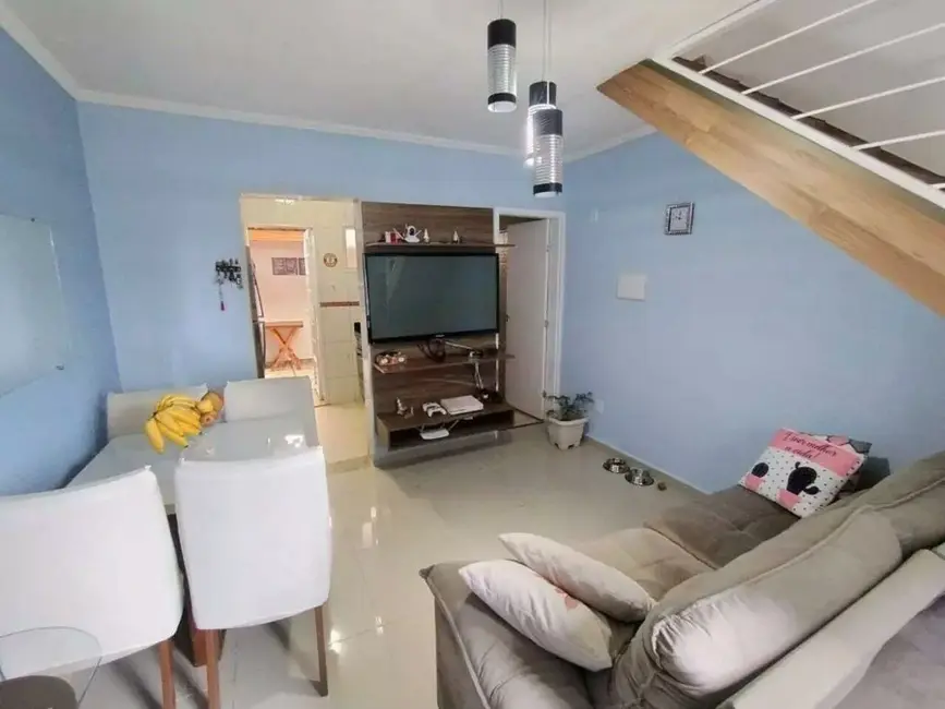 Foto 2 de Casa com 2 quartos à venda, 60m2 em Água Espraiada (Caucaia do Alto), Cotia - SP