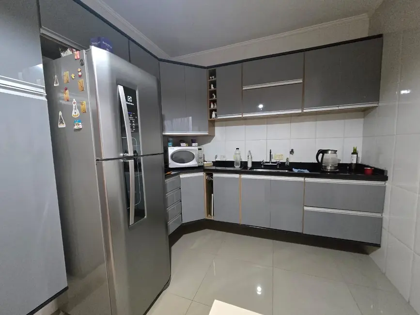 Foto 5 de Casa de Condomínio com 3 quartos para alugar, 100m2 em Jardim Ipês, Cotia - SP