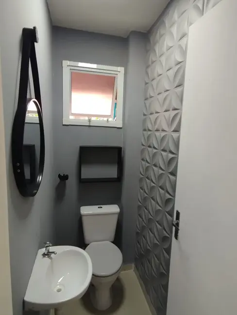 Foto 9 de Casa de Condomínio com 2 quartos à venda, 51m2 em Água Espraiada (Caucaia do Alto), Cotia - SP