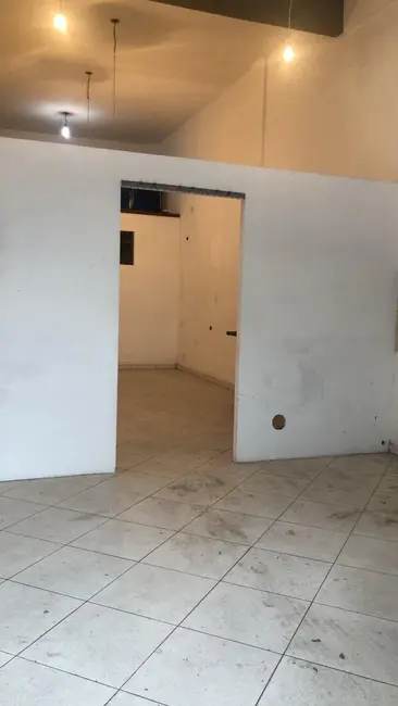 Sala Comercial para alugar, 64m2 em Jardim São Vicente, Cotia - SP - imagem 6 Foto 6 de Sala Comercial para alugar, 64m2 em Jardim São Vicente, Cotia - SP