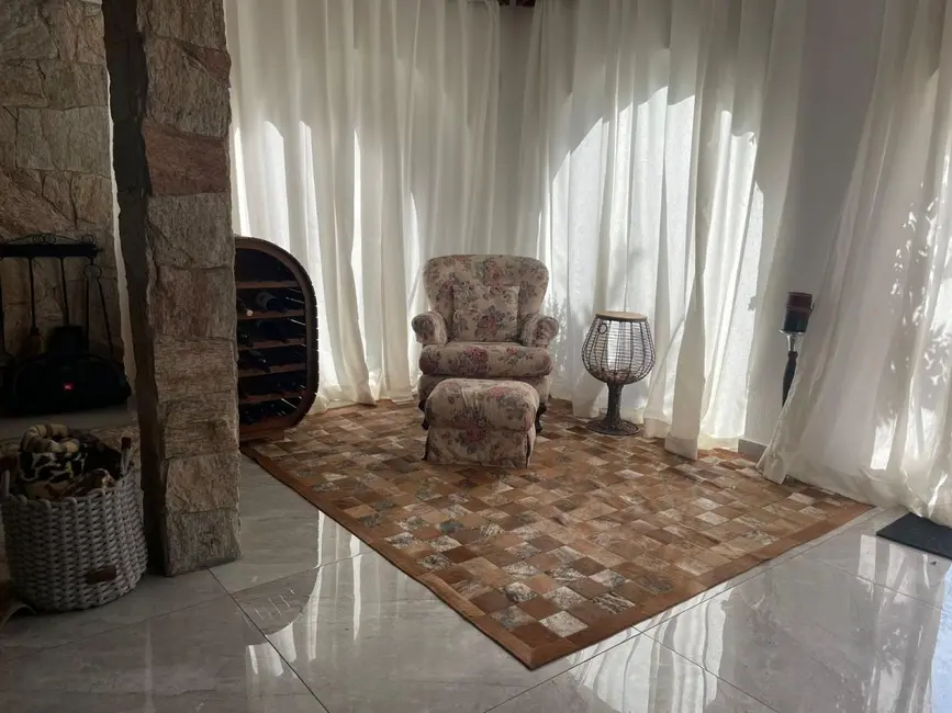 Foto 5 de Chácara com 4 quartos à venda, 56000m2 em Caete (Mailasqui), Sao Roque - SP