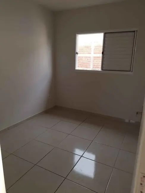 Foto 4 de Casa com 2 quartos à venda, 200m2 em Jardim Adelinha, Franca - SP