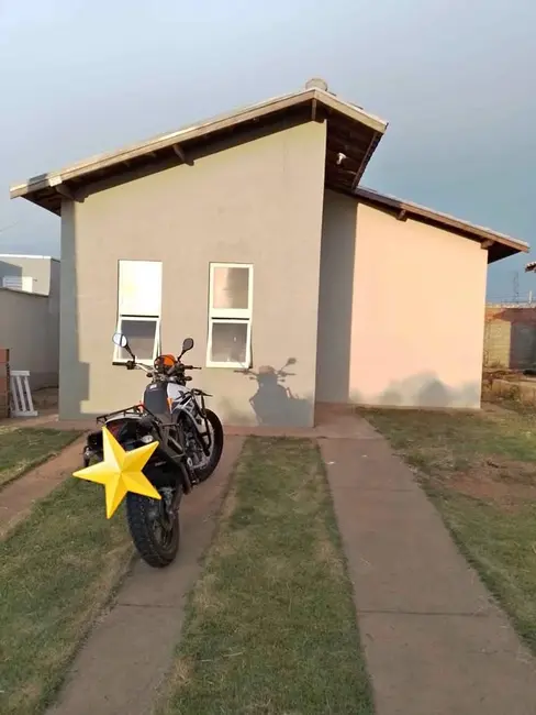 Foto 1 de Casa com 2 quartos à venda, 200m2 em Jardim Adelinha, Franca - SP