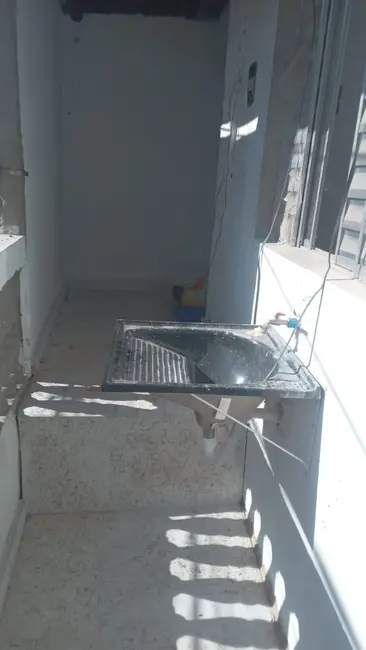 Foto 9 de Casa com 2 quartos para alugar, 70m2 em Jardim Nara Lúcia, Cotia - SP