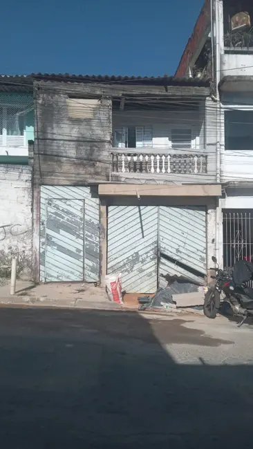 Foto 1 de Casa com 2 quartos para alugar, 70m2 em Jardim Nara Lúcia, Cotia - SP