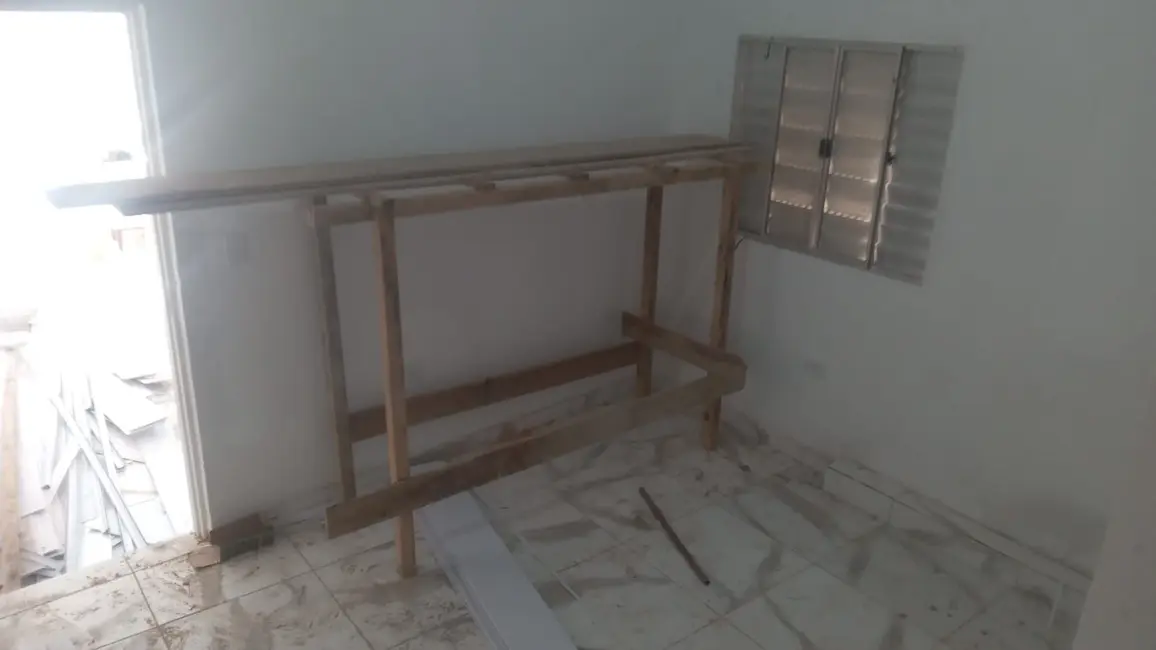 Foto 5 de Casa com 2 quartos para alugar, 70m2 em Jardim Nara Lúcia, Cotia - SP