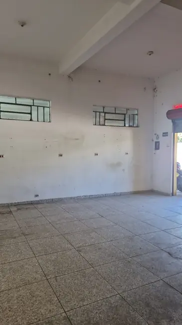 Foto 2 de Sala Comercial para alugar, 200m2 em Jardim da Glória, Cotia - SP