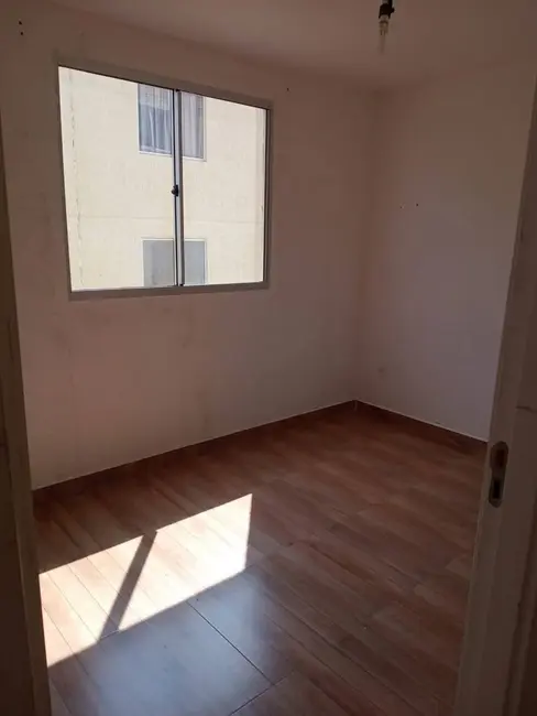 Foto 4 de Apartamento com 2 quartos à venda, 38m2 em Jardim Petrópolis, Cotia - SP