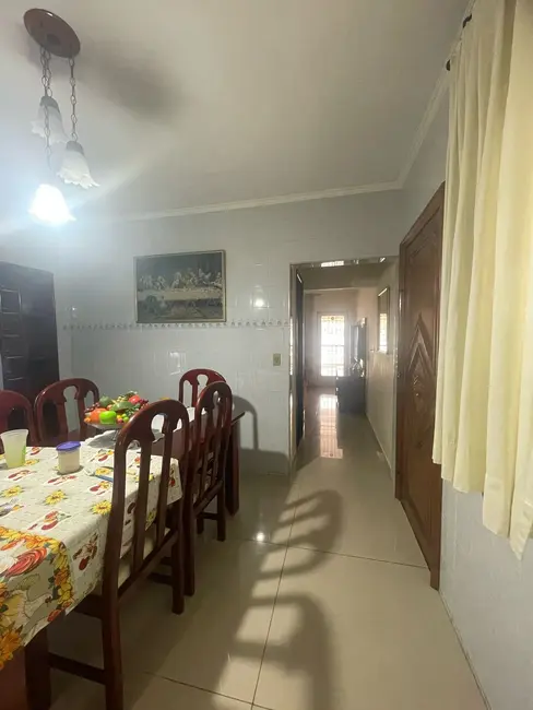 Foto 6 de Casa com 6 quartos para alugar, 200m2 em Parque São George, Cotia - SP