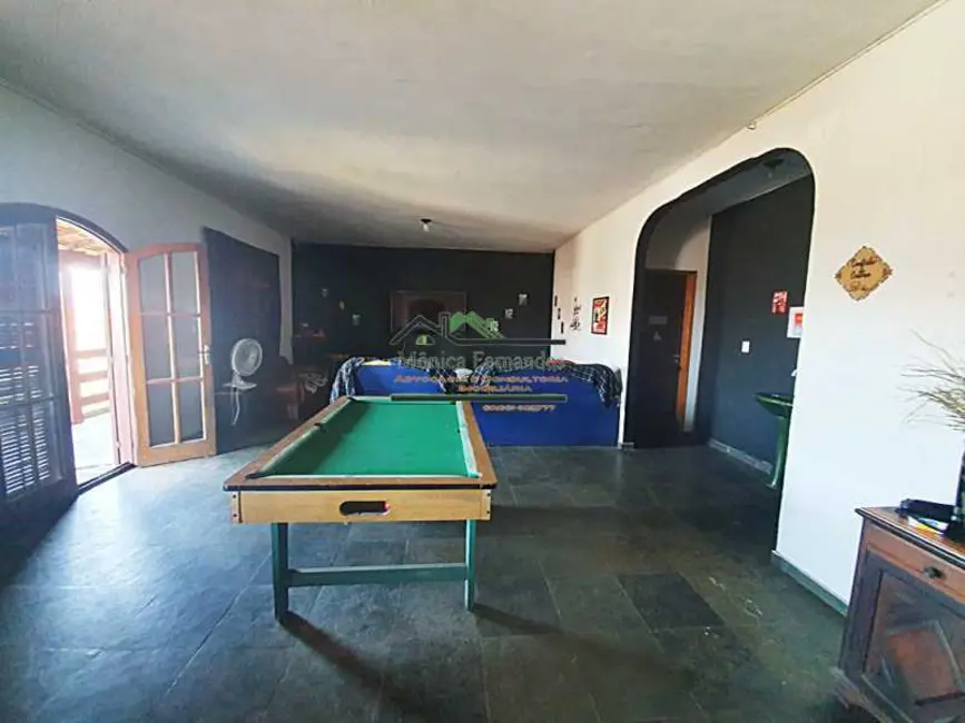 Foto 3 de Casa com 4 quartos à venda, 480m2 em Marica - RJ