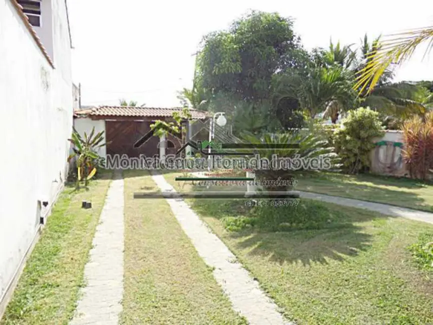 Foto 3 de Casa com 3 quartos à venda, 385m2 em Marica - RJ
