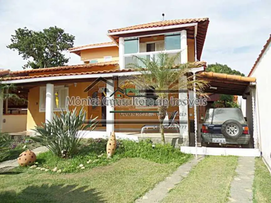 Foto 2 de Casa com 3 quartos à venda, 385m2 em Marica - RJ