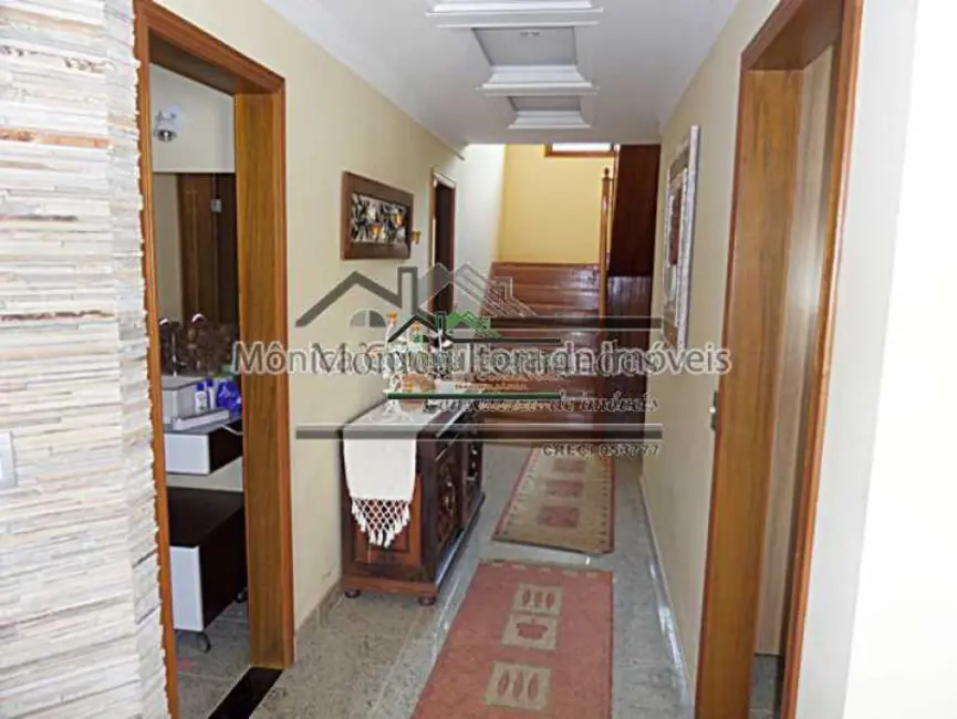 Foto 8 de Casa com 3 quartos à venda, 385m2 em Marica - RJ
