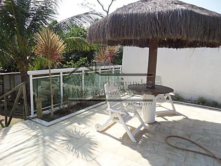 Foto 2 de Casa com 5 quartos à venda, 160m2 em Marica - RJ