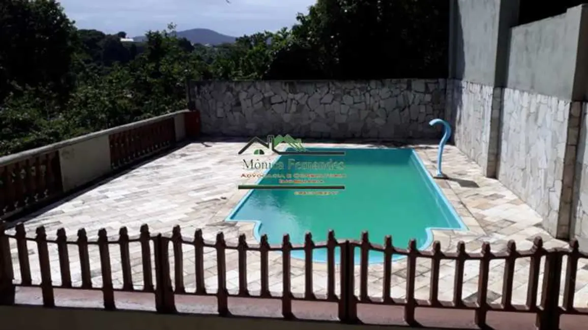 Foto 2 de Casa com 4 quartos à venda, 218m2 em Marica - RJ