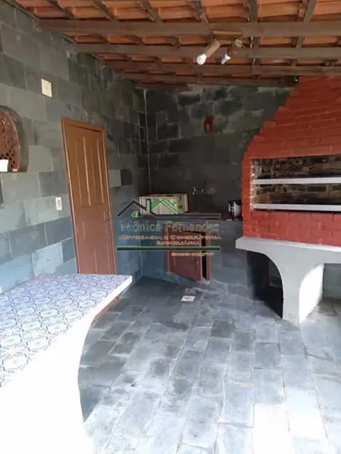 Foto 6 de Casa com 4 quartos à venda, 218m2 em Marica - RJ