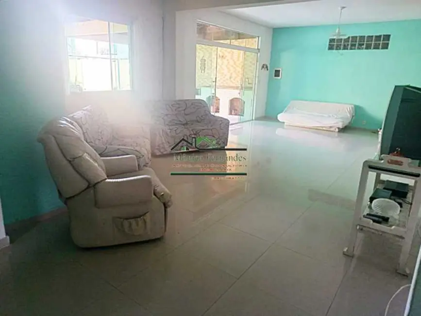 Foto 7 de Casa com 5 quartos à venda e para alugar em Marica - RJ