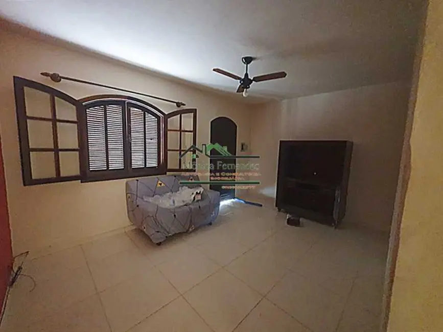 Foto 6 de Casa com 3 quartos à venda, 107m2 em Marica - RJ