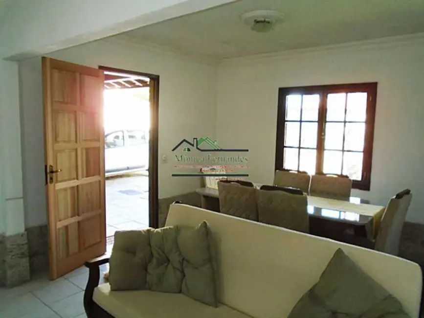 Foto 5 de Casa com 3 quartos à venda, 120m2 em Marica - RJ