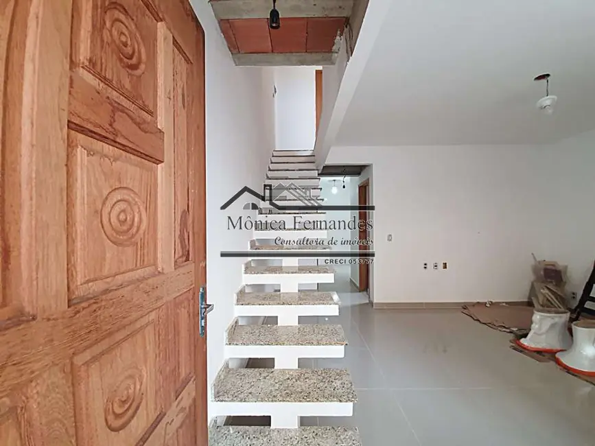 Foto 4 de Casa com 2 quartos à venda, 69m2 em Marica - RJ