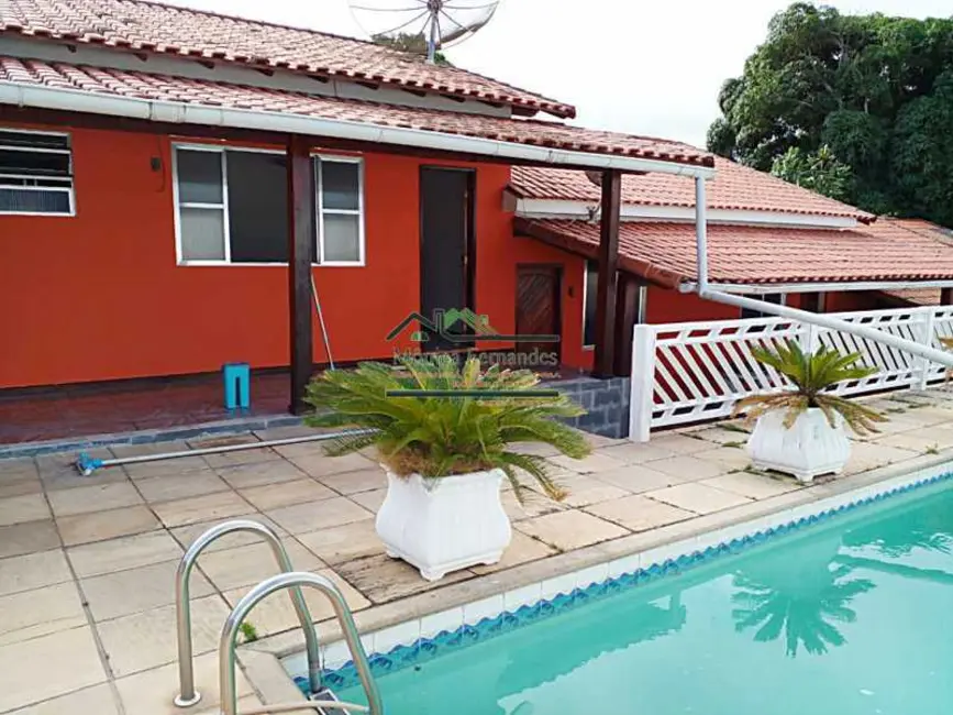 Casa com 3 quartos à venda, 480m2 em Marica - RJ - imagem 3 Foto 3 de Casa com 3 quartos à venda, 480m2 em Marica - RJ