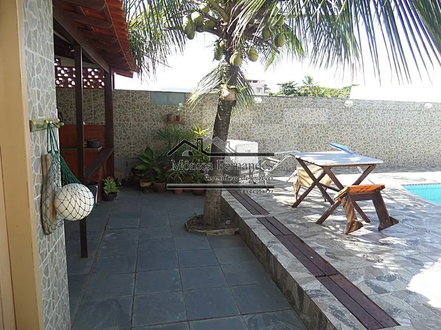 Foto 5 de Casa com 2 quartos à venda, 190m2 em Marica - RJ