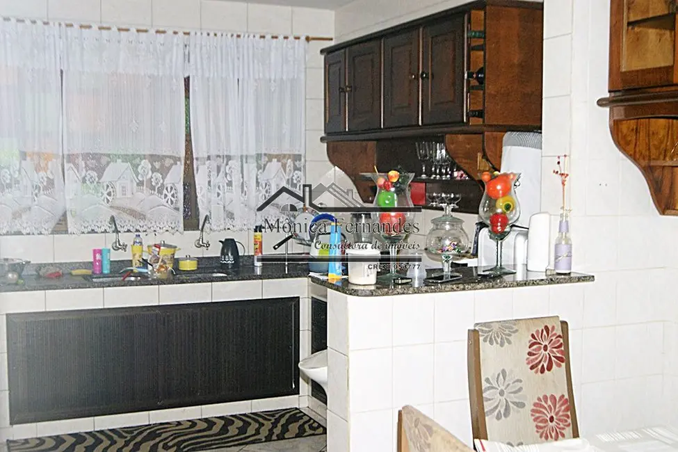 Foto 8 de Casa com 4 quartos à venda, 268m2 em Marica - RJ